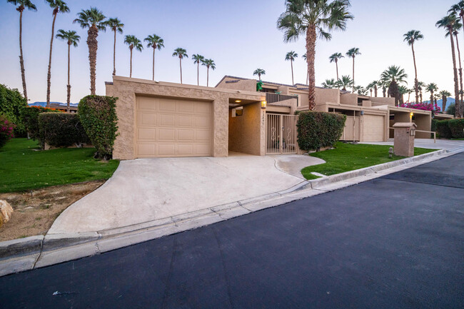 73495 Encelia Pl in Palm Desert, CA - Building Photo - Building Photo