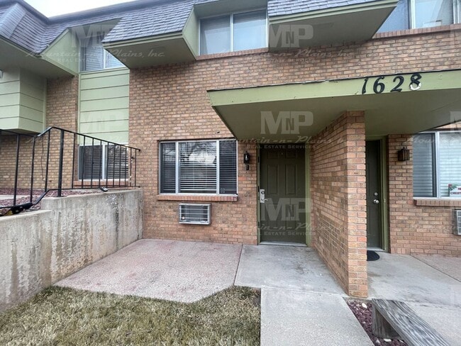 1628 Azalea Dr in Fort Collins, CO - Building Photo - Building Photo