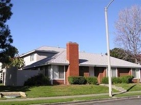 331 Camarillo St Apartments