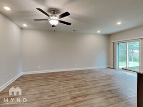 3413 Sumersbe court in College Park, GA - Building Photo - Building Photo
