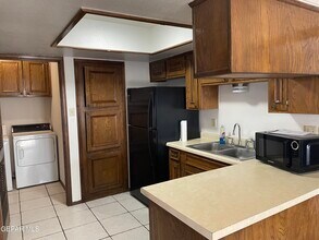 10640 Islerock Dr in El Paso, TX - Building Photo - Building Photo