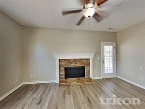 313 Westchester Way in Canton, GA - Building Photo - Building Photo