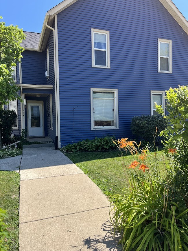 508 Jersey Ave, Unit First Floor