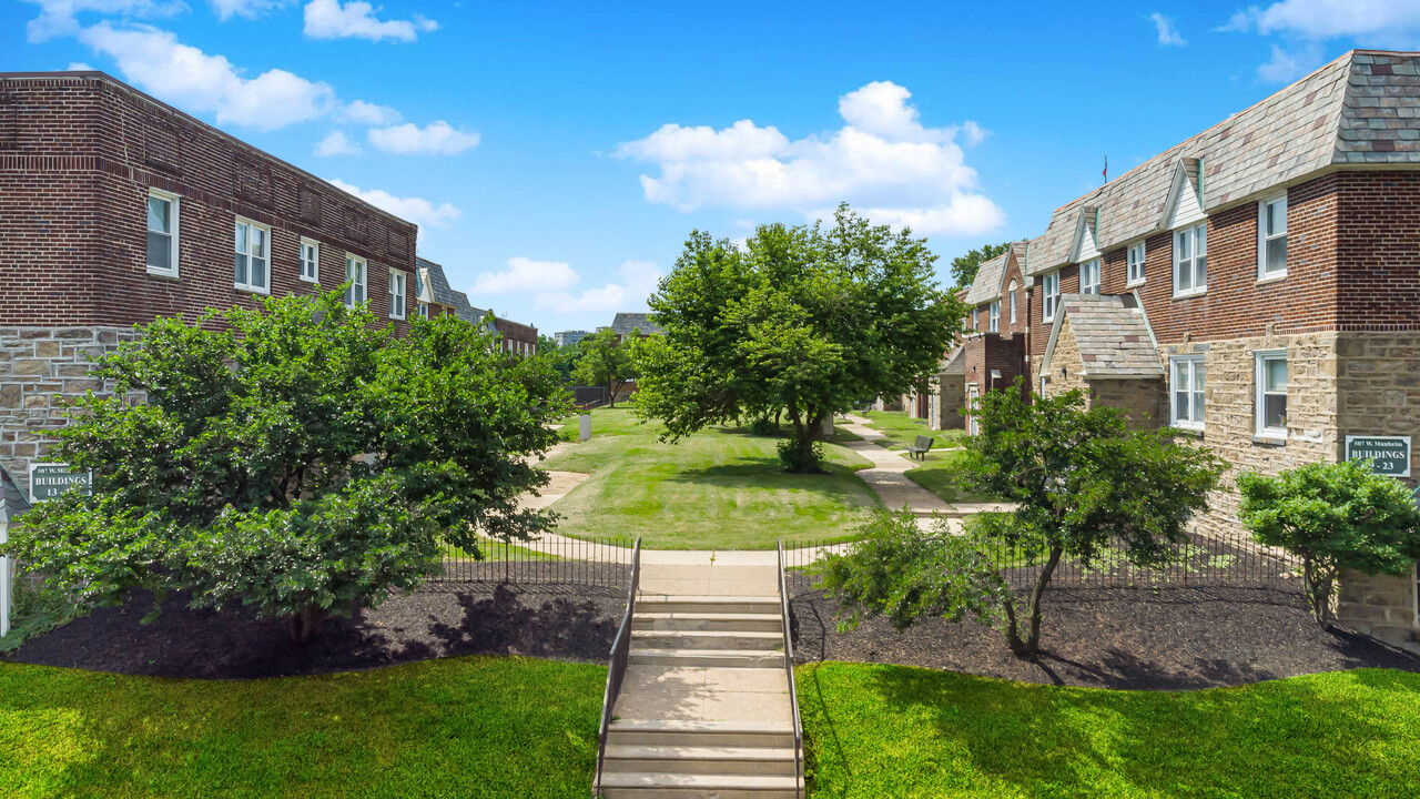 Willow Court Apartments in Philadelphia, PA - Building Photo