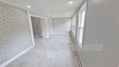 4 Ten Eyck Ave in Albany, NY - Building Photo - Building Photo
