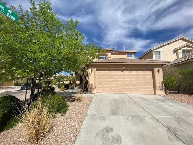 property at 7228 Quarterhorse Ln