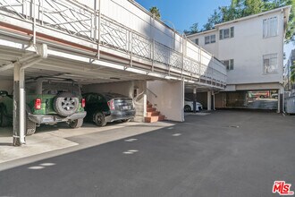 1275 N Harper Ave in West Hollywood, CA - Building Photo - Building Photo