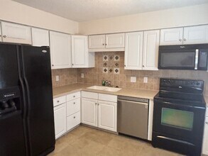4629 Old Lantern Way in Charlotte, NC - Building Photo - Building Photo