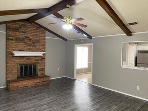 2737 79th St in Lubbock, TX - Building Photo - Building Photo