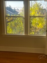 917 MacArthur Blvd in Oakland, CA - Building Photo - Building Photo