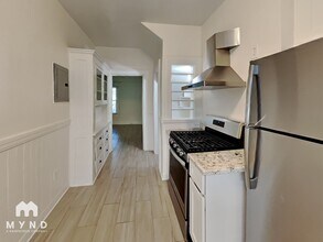 825 14th St in Sacramento, CA - Foto de edificio - Building Photo