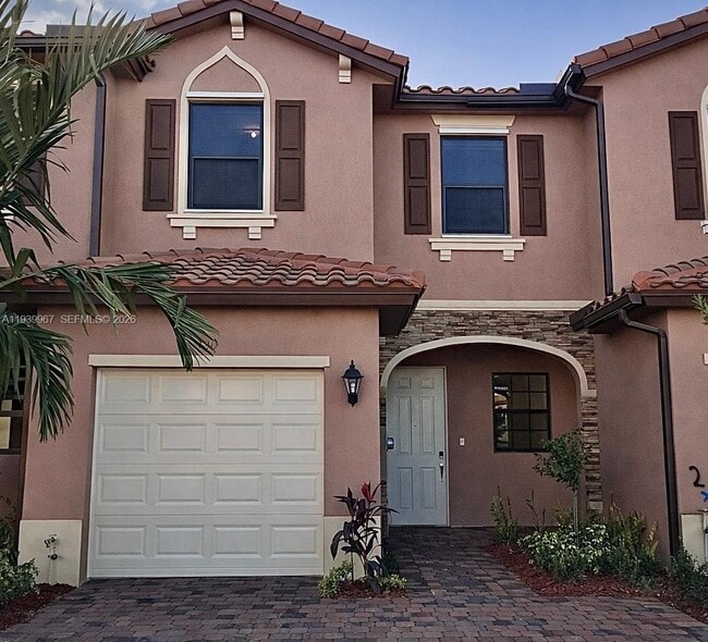 property at 320 SE 37th Ter