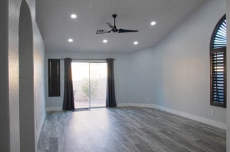 3940 E Orchid Ln in Phoenix, AZ - Building Photo - Building Photo