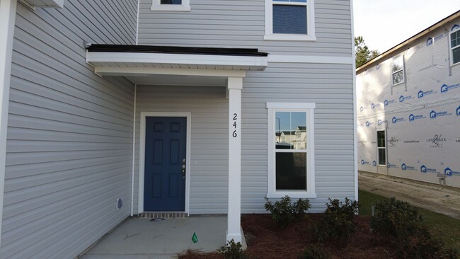 246 Brookline Dr in Savannah, GA - Building Photo - Building Photo