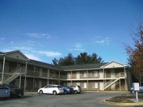 1720 Patrick Henry Dr in Blacksburg, VA - Building Photo