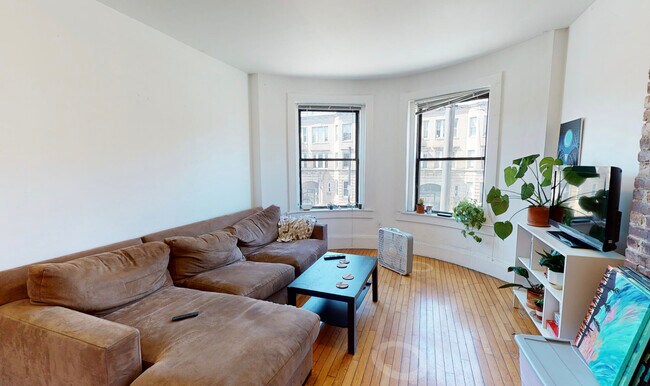 property at 858 Huntington Ave