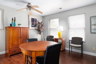 Cityside Apartments in St. Louis, MO - Foto de edificio - Interior Photo