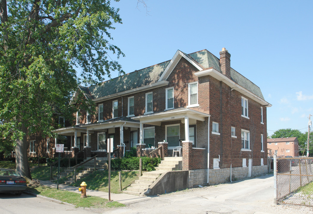 1593-1599 Hunter Ave in Columbus, OH - Building Photo