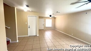 10735 Shaencrest in San Antonio, TX - Building Photo - Building Photo