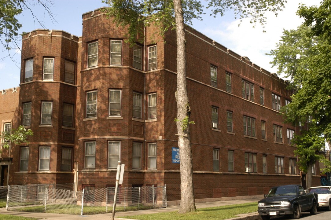 8000 S Justine St in Chicago, IL - Foto de edificio