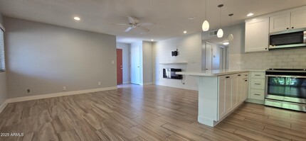 5525 E Thomas Rd in Phoenix, AZ - Building Photo - Building Photo