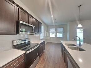 3180 Bridge Haven Dr in Zephyrhills, FL - Building Photo - Building Photo