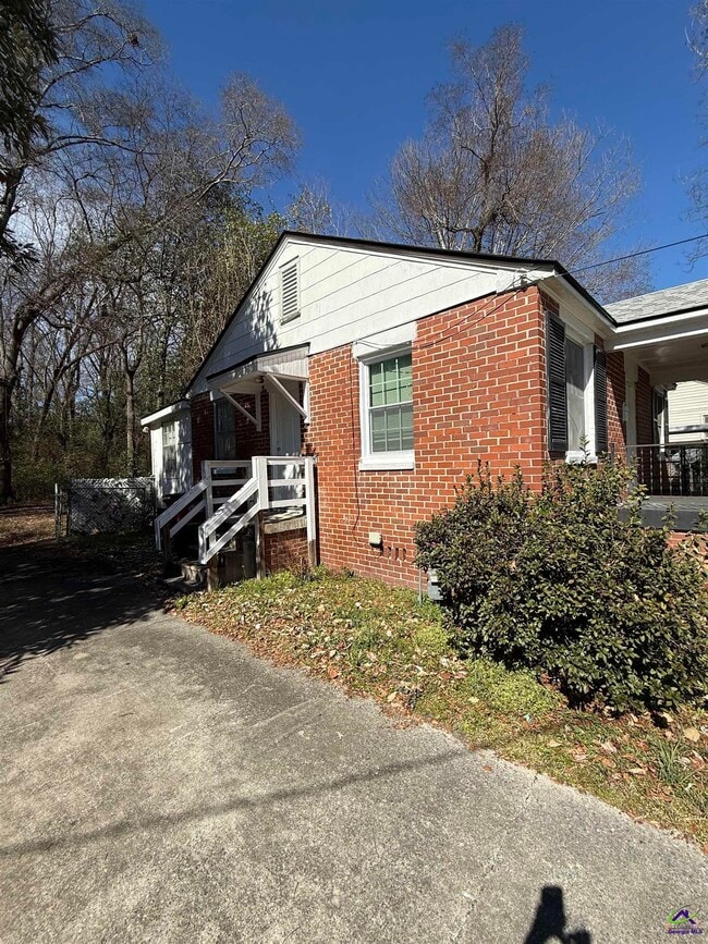 3222 W Mary Dr in Macon, GA - Building Photo - Building Photo