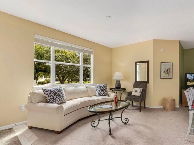 2035 Grays Peak Dr, Unit Unit 101 in Loveland, CO - Foto de edificio - Building Photo