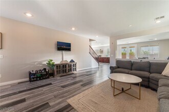 6332 Silver Edge St in North Las Vegas, NV - Building Photo - Building Photo