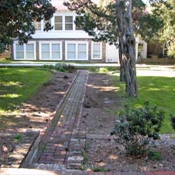 13 Fourteenth St in Tybee Island, GA - Building Photo