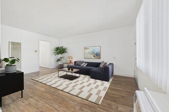 Hobart Continental Apartments in Los Angeles, CA - Building Photo - Building Photo