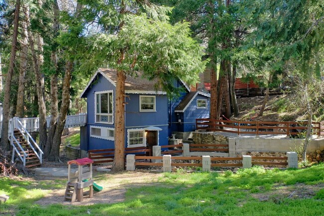 property at 407 S Dart Canyon Rd