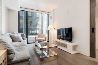 55 Lagrange St in Boston, MA - Building Photo - Building Photo