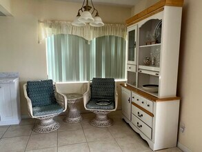 85 Coventry D in West Palm Beach, FL - Building Photo - Building Photo