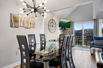 1260 Ski View Dr in Gatlinburg, TN - Building Photo - Building Photo
