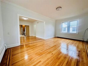 25 Hillview Ave in Yonkers, NY - Building Photo - Building Photo