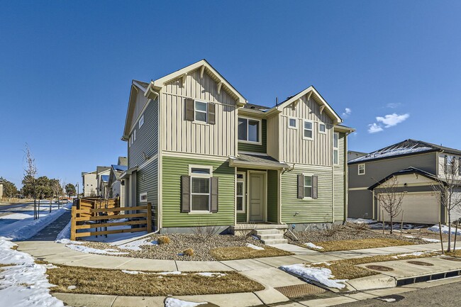 10196 Worchester St in Commerce City, CO - Building Photo - Building Photo
