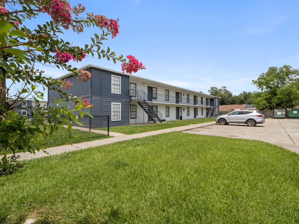 Bayberry in Lake Charles, LA - Foto de edificio