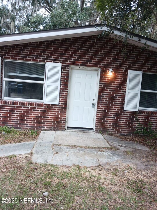 9120 Jefferson Ave in Jacksonville, FL - Building Photo