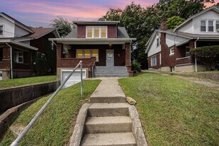 3423 Bevis Ave in Cincinnati, OH - Building Photo