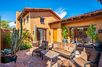 10597 E Rising Sun Dr in Scottsdale, AZ - Foto de edificio - Building Photo