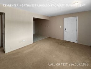 1902-1904 N Seminary Ave in Woodstock, IL - Building Photo - Building Photo