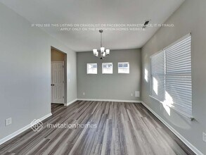 1003 Thorncroft Rd in Greensboro, NC - Foto de edificio - Building Photo