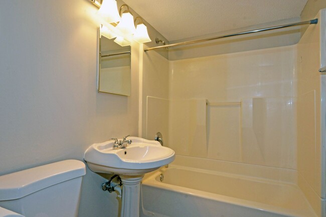 property at 2153 Green Ave