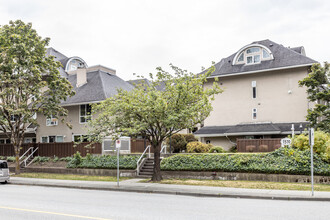 1570 Prairie Av in Port Coquitlam, BC - Building Photo - Building Photo