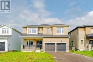19 Butternut Dr in Simcoe, ON - Building Photo