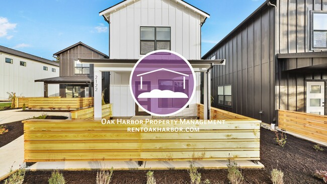property at 2122 32nd St