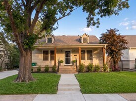 943 Dorothy St in Houston, TX - Building Photo