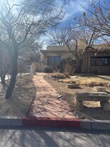 1400 Sigma Chi Rd NE, Unit East wing apartment in Albuquerque, NM - Building Photo