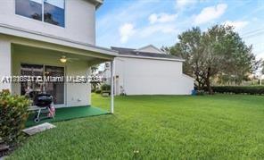 19 Whitehead Cir in Weston, FL - Building Photo - Building Photo